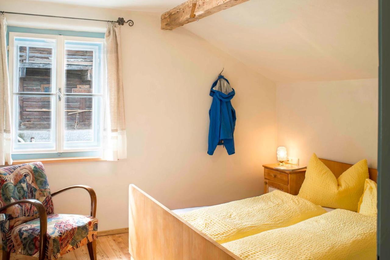 Hepi Lodge Liesing Εξωτερικό φωτογραφία